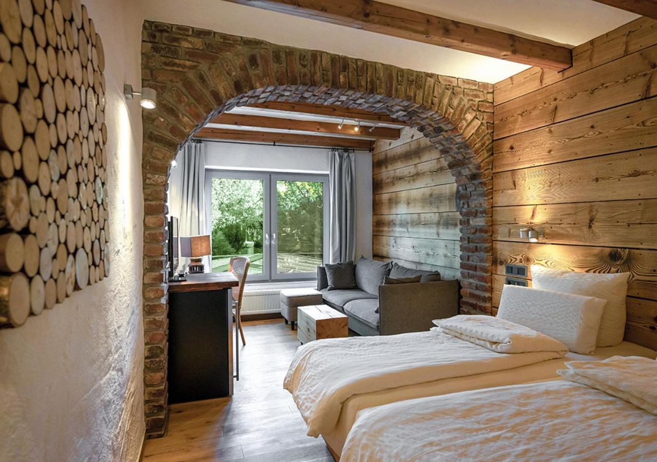 Hotel Land Gut Hoehne Mettmann Bagian luar foto
